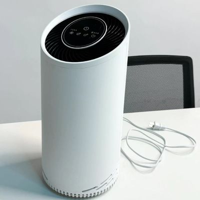 Λευκός χειριζόμενος HEPA καθαριστής αέρα με χρονοδιακόπτη ψυχρού πλάσματος ενεργοποιημένο φίλτρο άνθρακα νυχτερινό φως