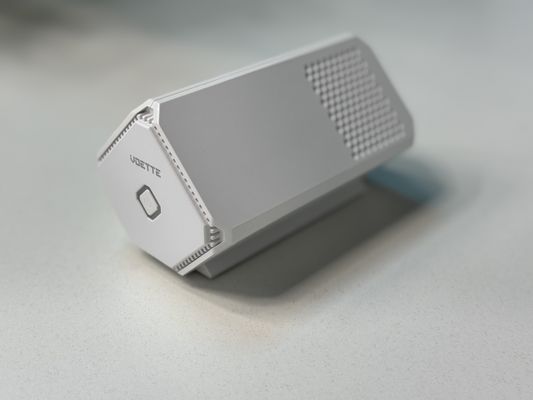 Μακροχρόνιος καθαριστής αέρα για αυτοκίνητα με μπαταρία με 13 ώρες συνεχούς λειτουργίας και πολλαπλές επιλογές χρώματος