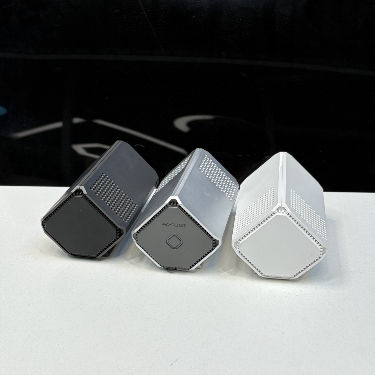 Συμπίεστος καθαριστής αέρα αυτοκινήτου με τεχνολογία πλάσματος και ισχύ USB για την εξάλειψη του καπνού - πιστοποιημένος CE FCC RoHS